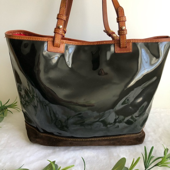 Dooney & Bourke Tote Black Patent Leather Suede Bottom J1692567 - Picture 2 of 16